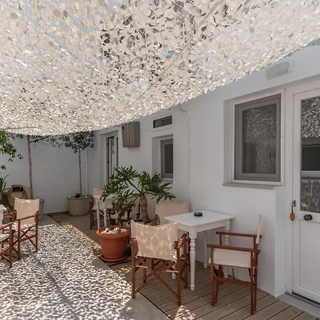 Πανσιόν A Tinian 4