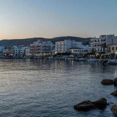 A Tinian 4 Τήνος